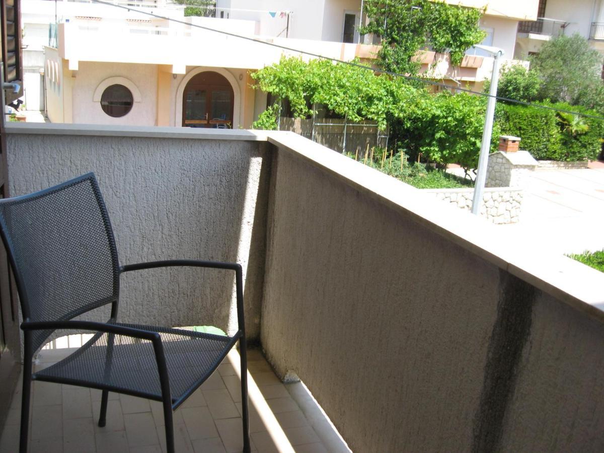 Apartments With A Parking Space Novalja, Pag - 6552 المظهر الخارجي الصورة
