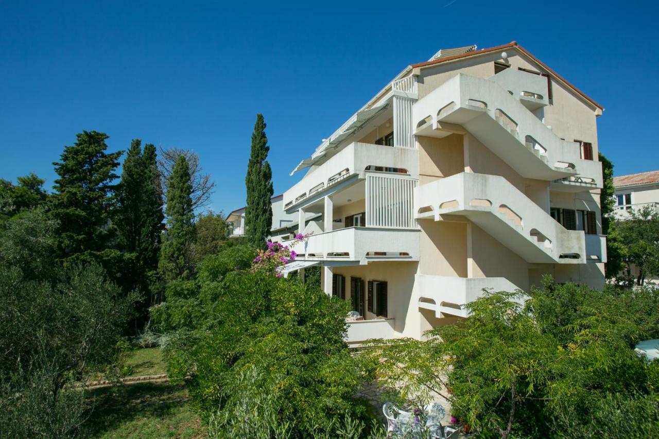 Apartments With A Parking Space Novalja, Pag - 6552 المظهر الخارجي الصورة