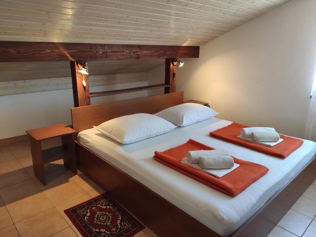 Apartments With A Parking Space Novalja, Pag - 6552 المظهر الخارجي الصورة