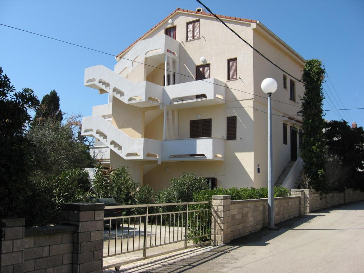 Apartments With A Parking Space Novalja, Pag - 6552 المظهر الخارجي الصورة