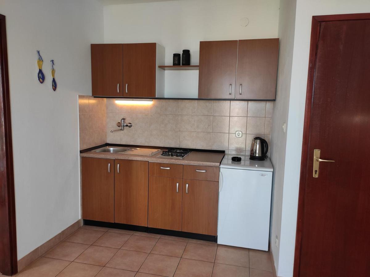 Apartments With A Parking Space Novalja, Pag - 6552 المظهر الخارجي الصورة