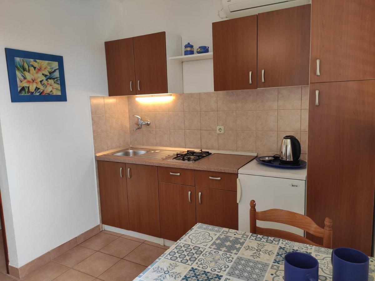 Apartments With A Parking Space Novalja, Pag - 6552 المظهر الخارجي الصورة