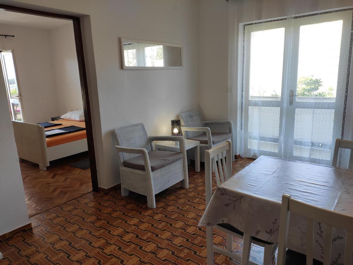 Apartments With A Parking Space Novalja, Pag - 6552 المظهر الخارجي الصورة