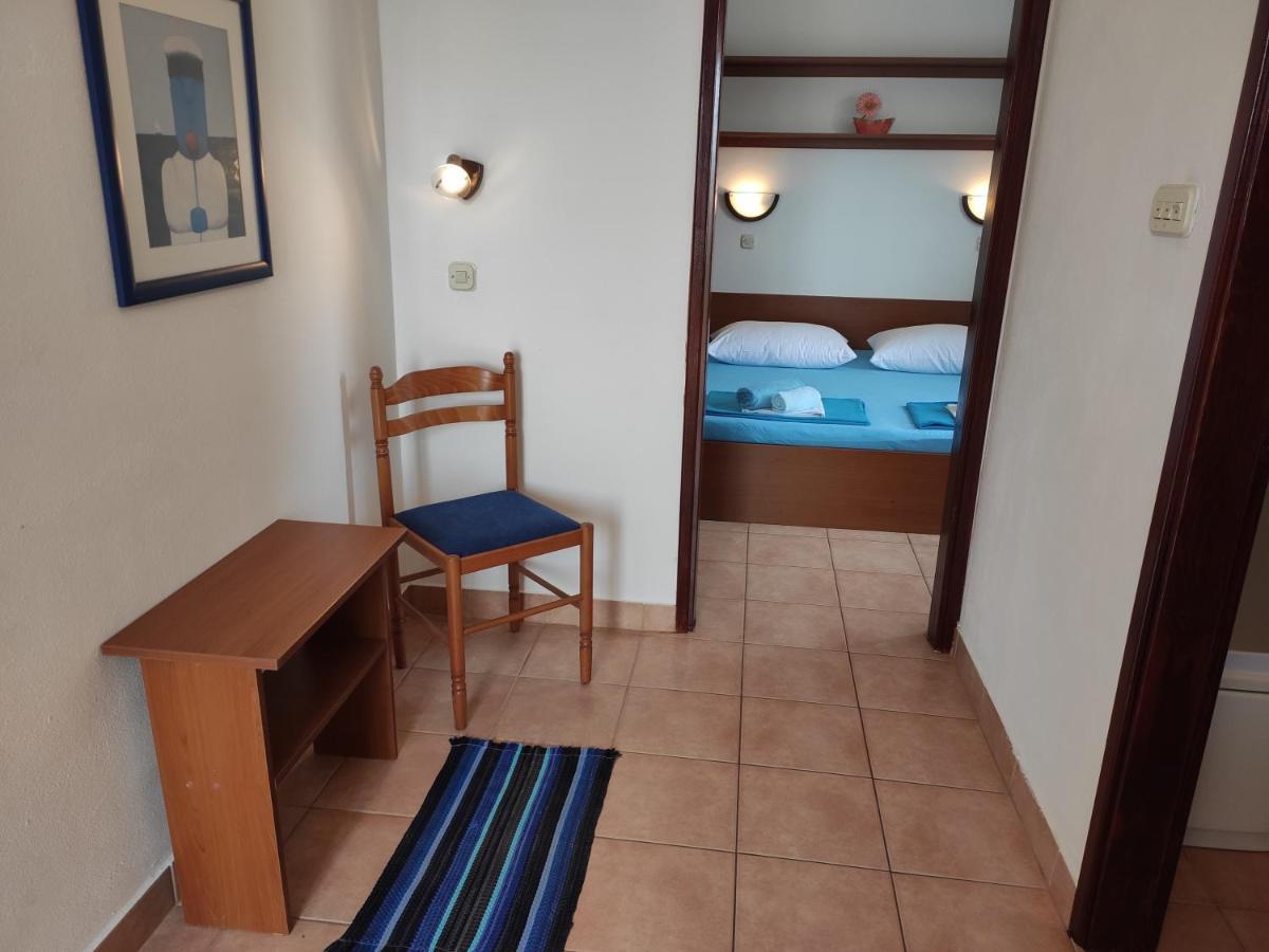 Apartments With A Parking Space Novalja, Pag - 6552 المظهر الخارجي الصورة