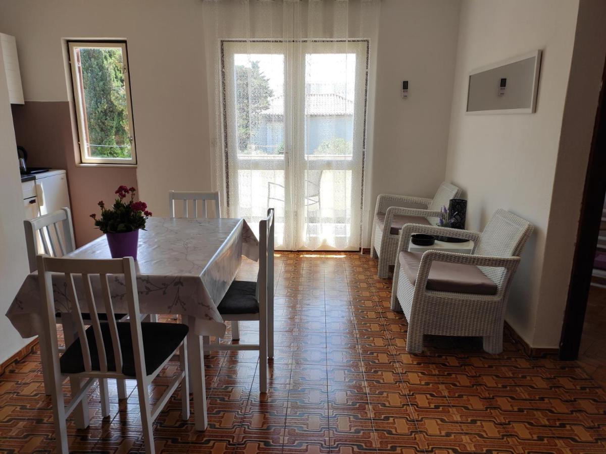 Apartments With A Parking Space Novalja, Pag - 6552 المظهر الخارجي الصورة