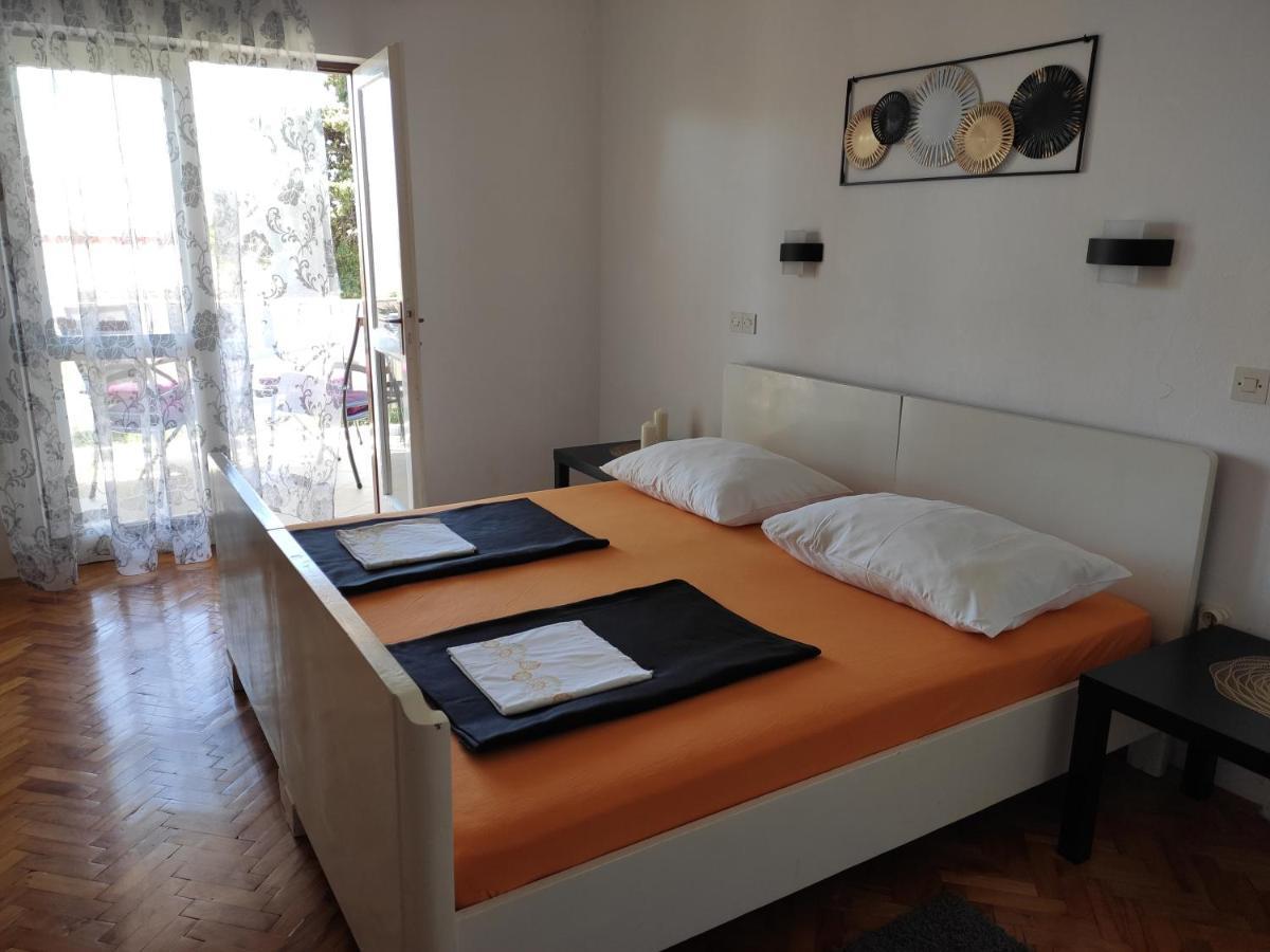 Apartments With A Parking Space Novalja, Pag - 6552 المظهر الخارجي الصورة