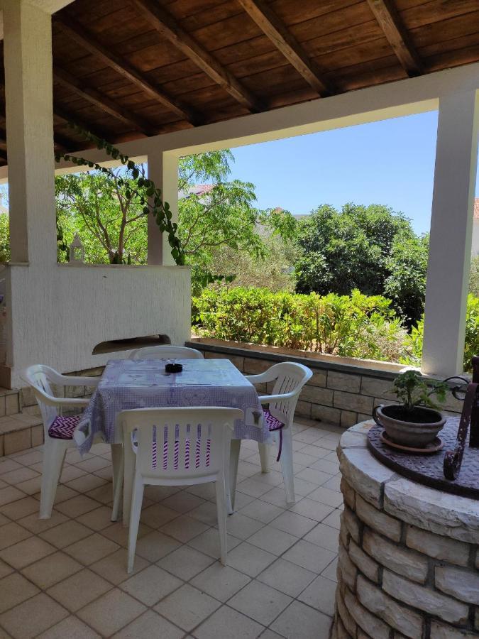 Apartments With A Parking Space Novalja, Pag - 6552 المظهر الخارجي الصورة