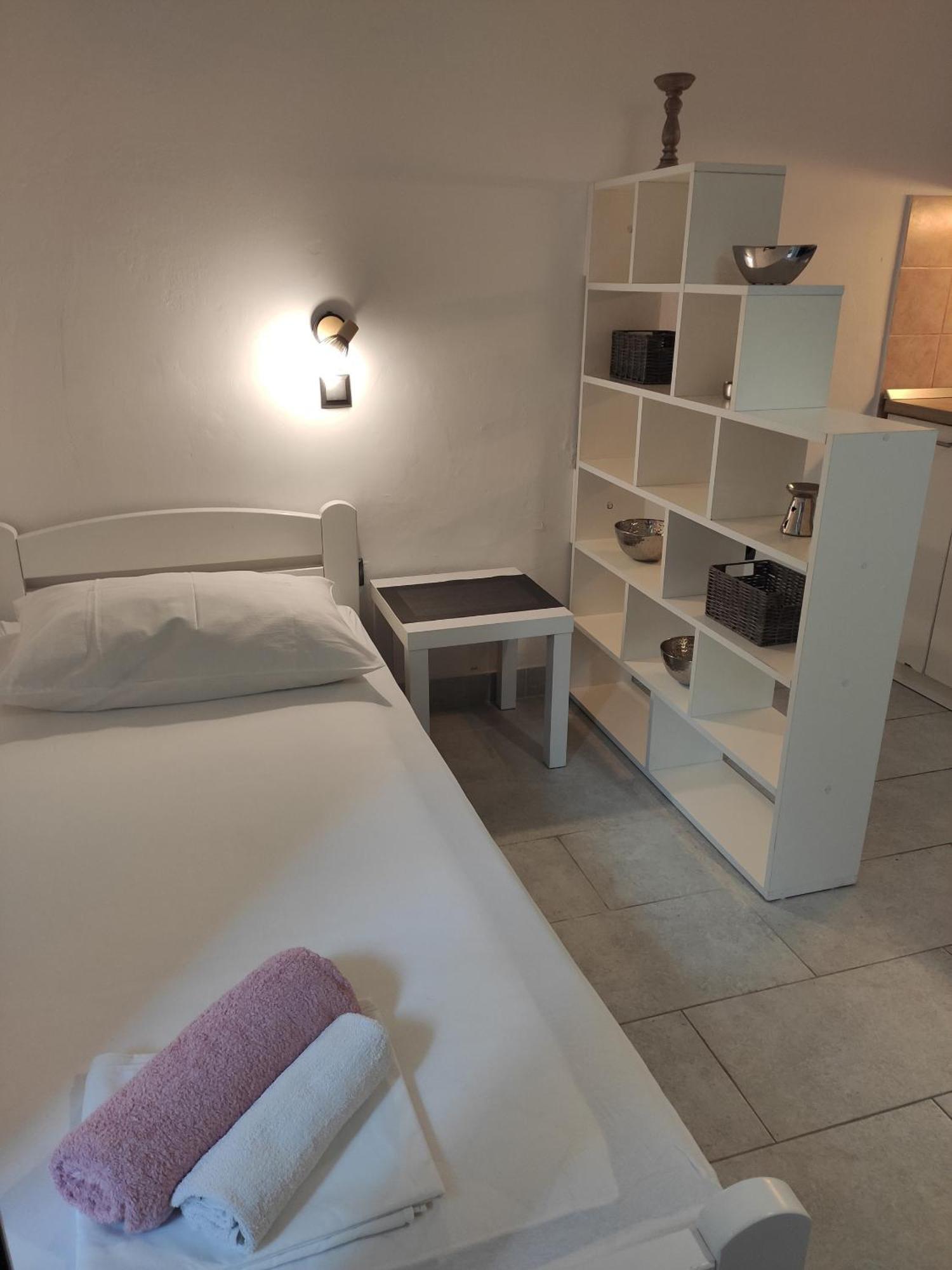 Apartments With A Parking Space Novalja, Pag - 6552 الغرفة الصورة